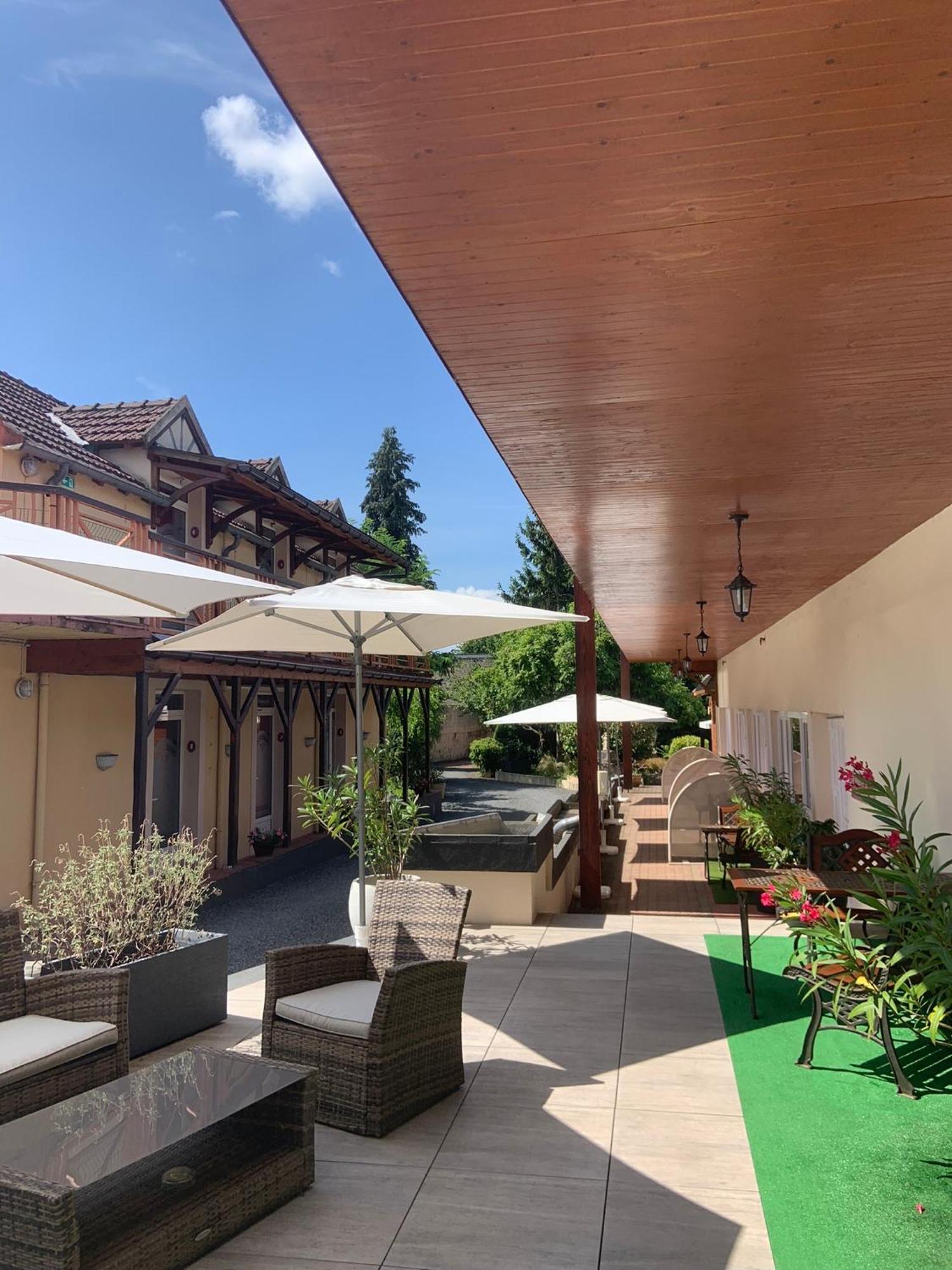 The Originals Boutique, Hotel Clos Sainte Marie, Nevers Exterior photo